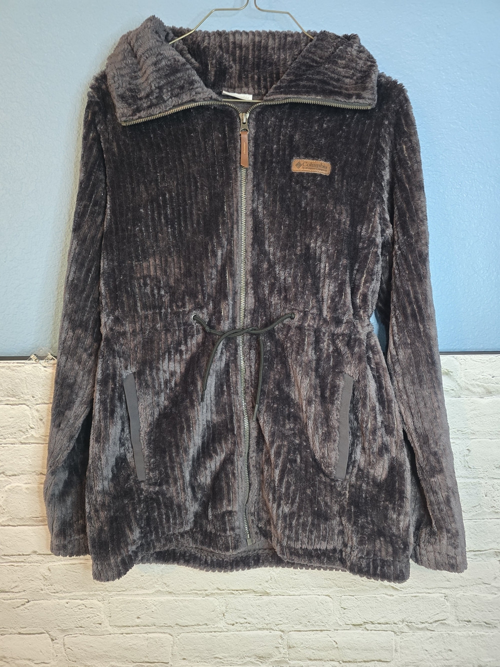 Columbia Women's Plush Teddy Jacket in Dark Brown Sz S